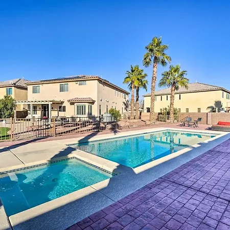 Las Vegas Home With Pool And Hot Tub, 9 Mi To Strip!